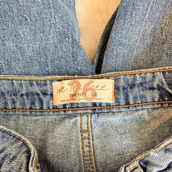 We the Free Jeans Women Size 26 Dakota Straight - Picture 3 of 5